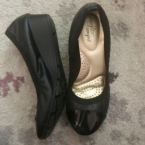 Dexflex comfort wedge flats